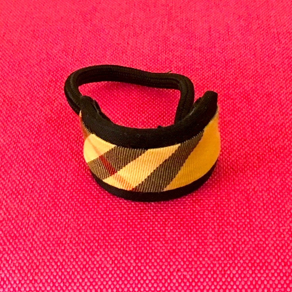 💯% Authentic Burberry Ponytail Holder - Picture 2 of 3